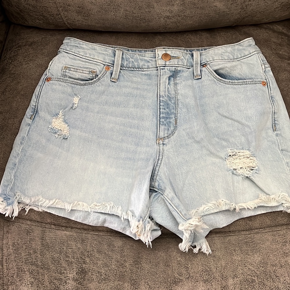 High waisted size 4 denim shorts